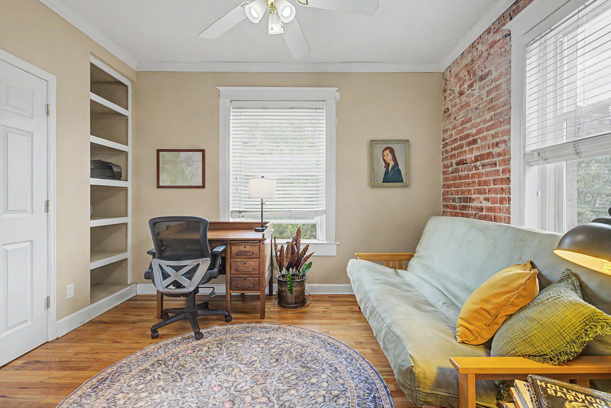 Bedroom 2 / Office