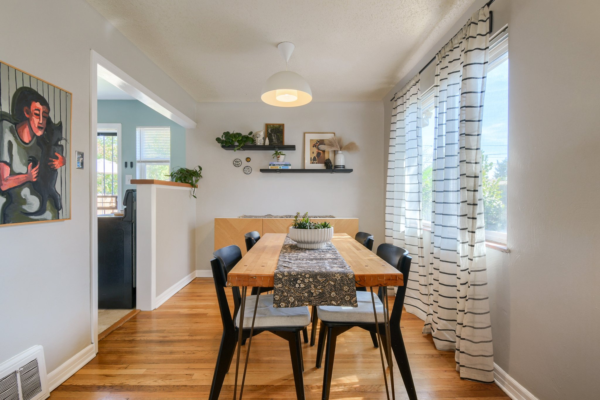 Dining room with pass-through to the kitchen