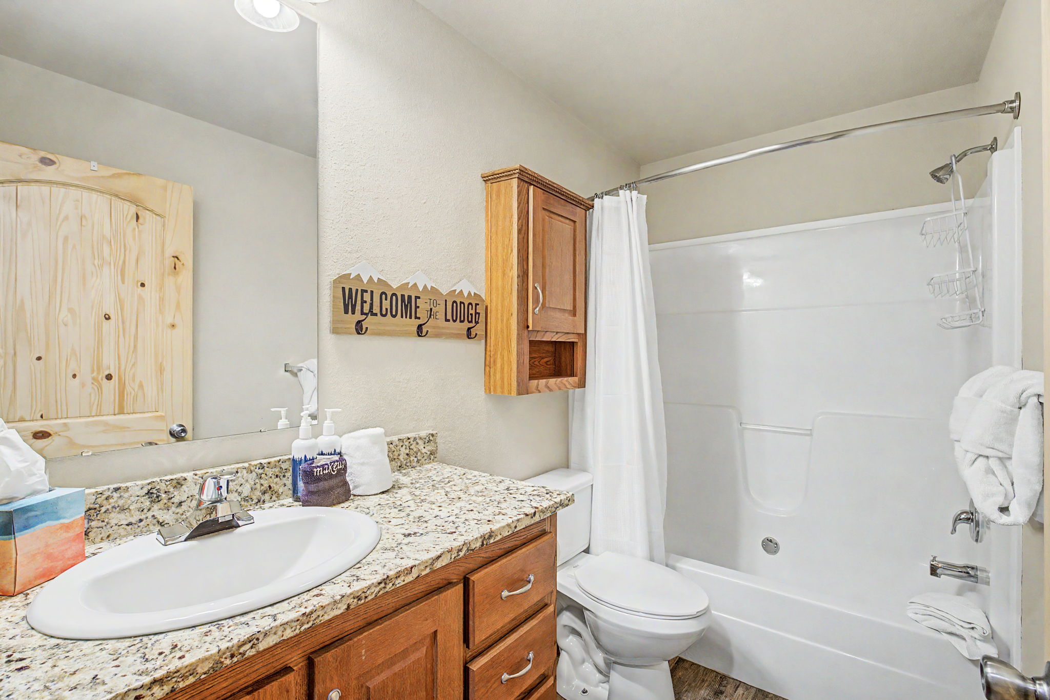 Main Level Bath