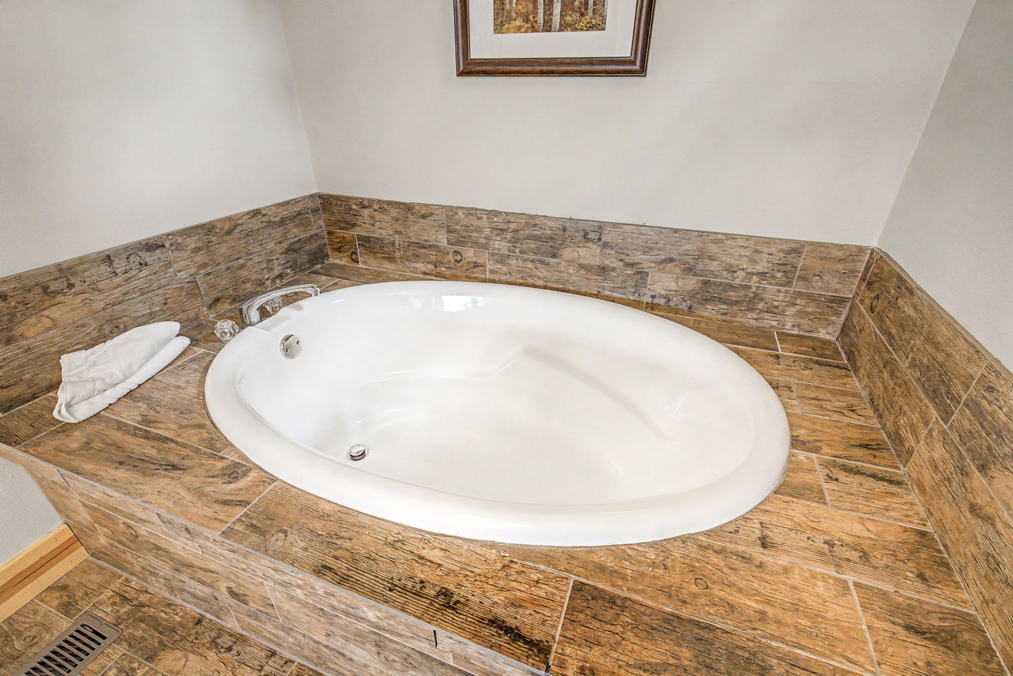 Primary Bath — Soaking Tub